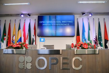 Колясников: ОПЕК выполнила соглашение о сокращении добычи нефти на 80 процентов