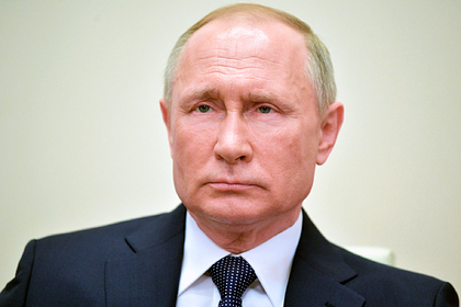 Путин поручил ввести особый порядок передвижения в России